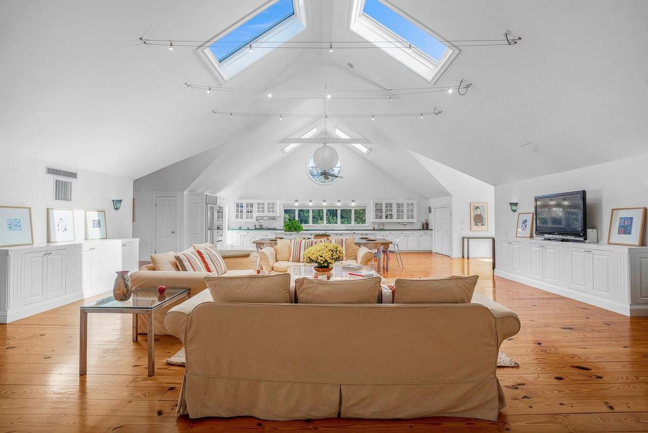 7470 Sound Ave #1261530P - Photo 3 of 29