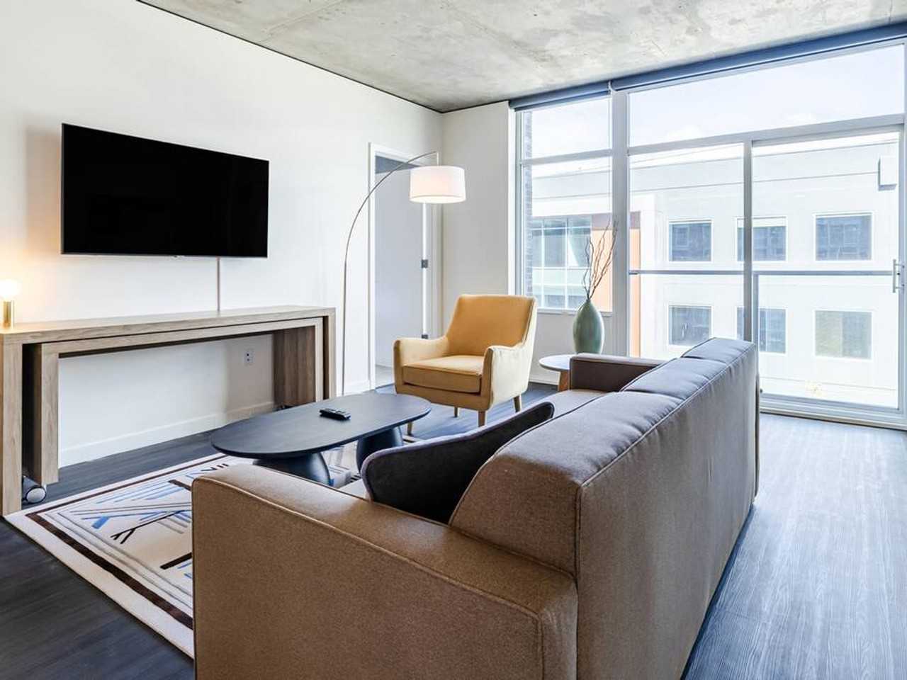 1550 Northwest Naito Parkway - Photo 4 of 43