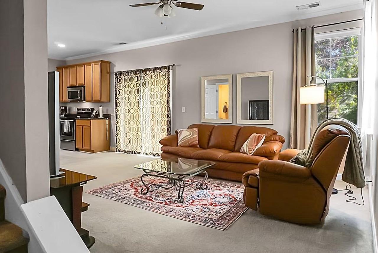 1519 Thoroughbred Boulevard #1359004P - Photo 6 of 47