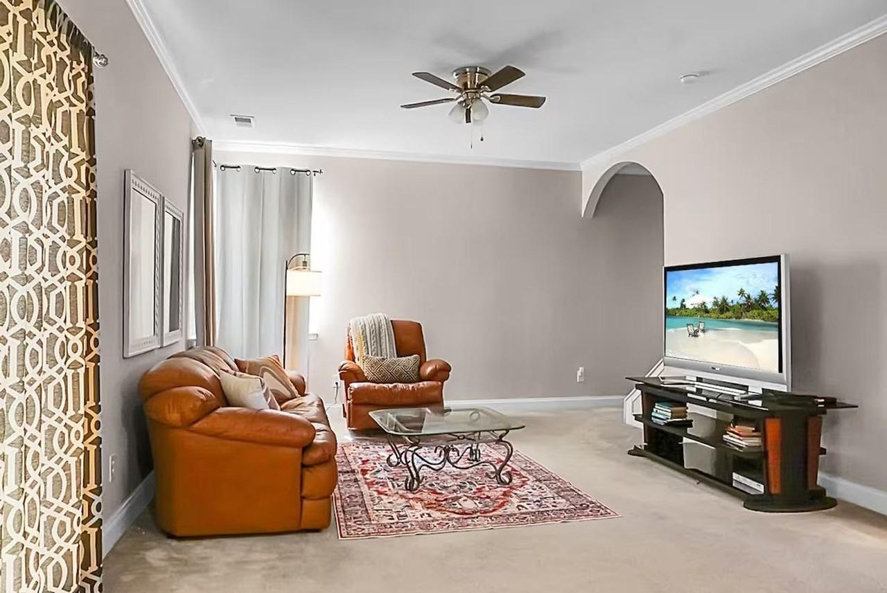 1519 Thoroughbred Boulevard #1359004P - Photo 7 of 47