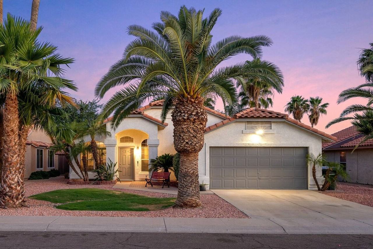 3437 E Tonto Ln #1359738P - Photo 4 of 30