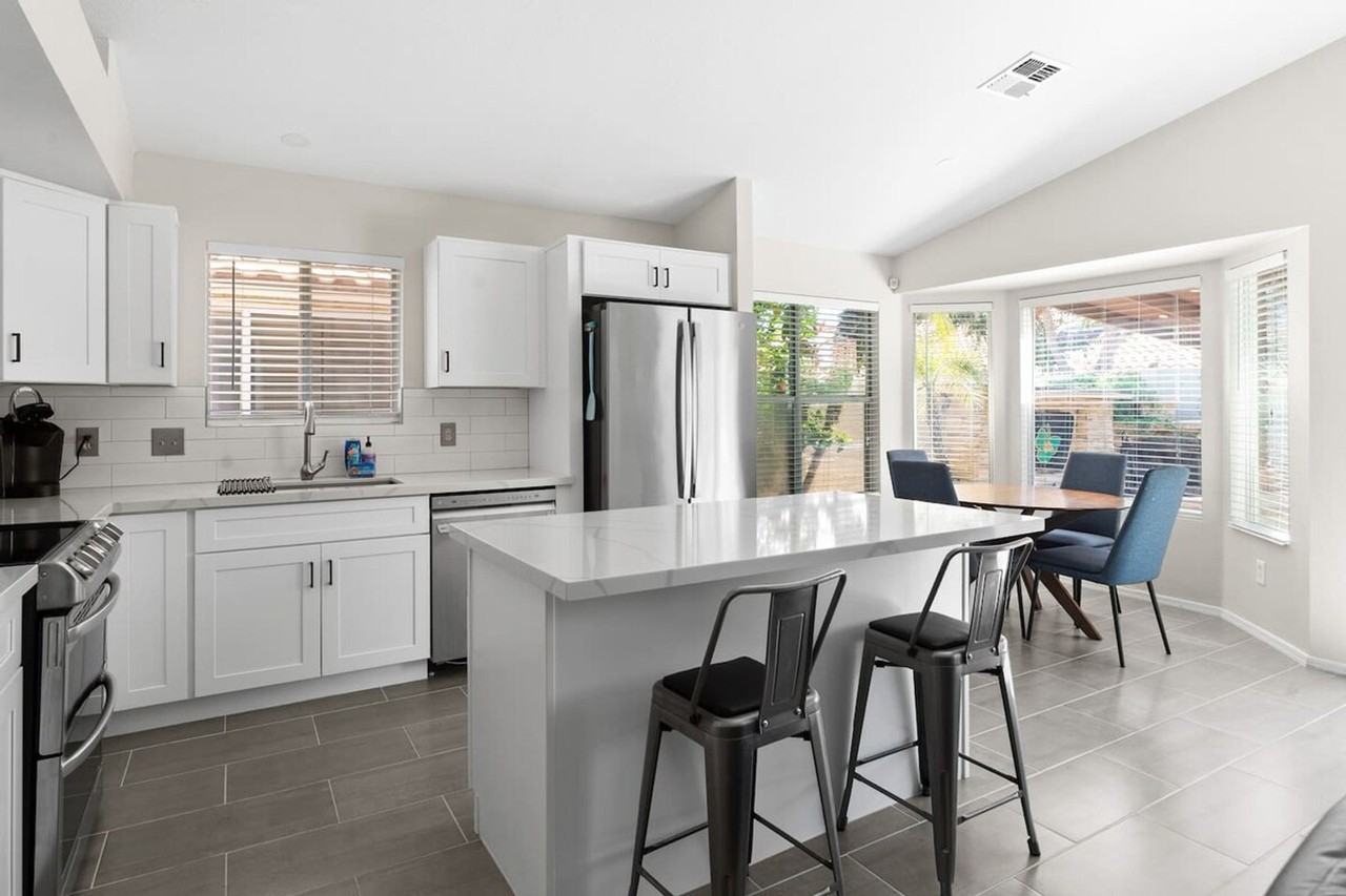 3437 E Tonto Ln #1359738P - Photo 6 of 30