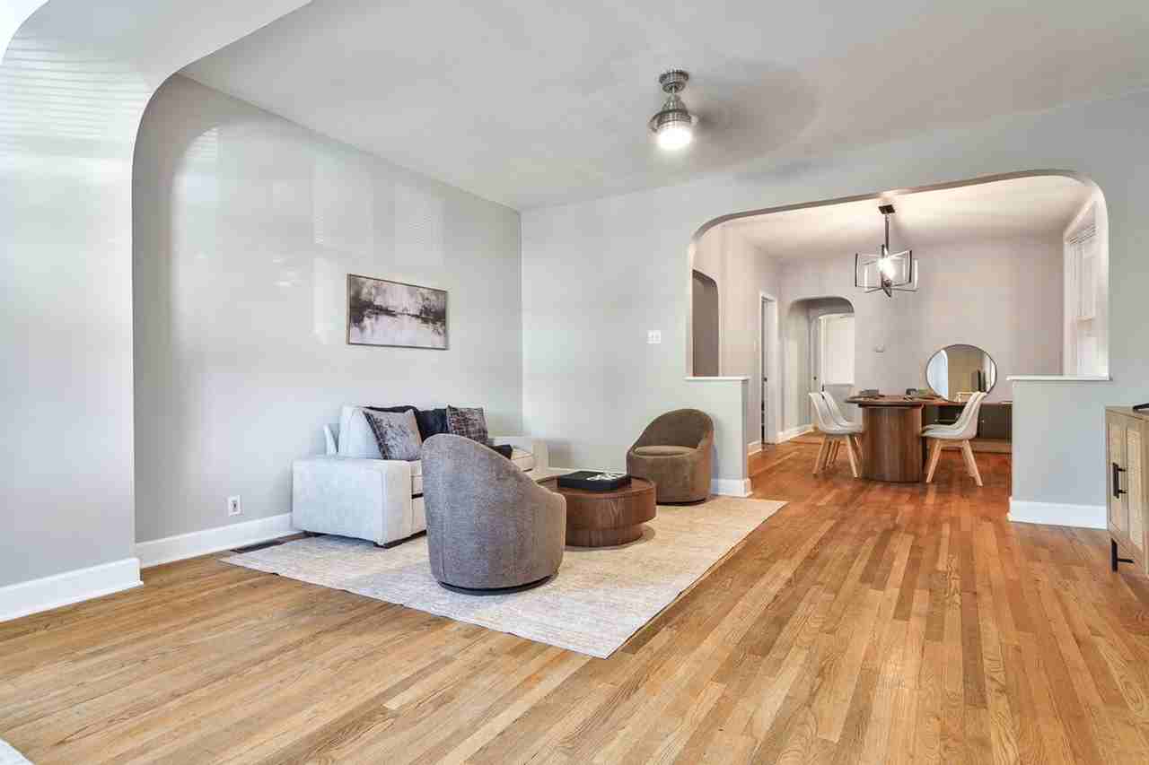 3547 North Albany Avenue #1359758P - Photo 2 of 20