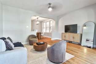 3547 N Albany Ave - Photo 1 of 1