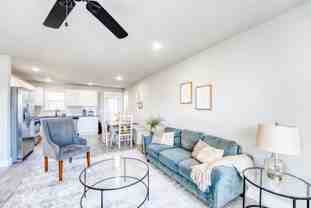 214 Nw L St - Photo 1 of 1