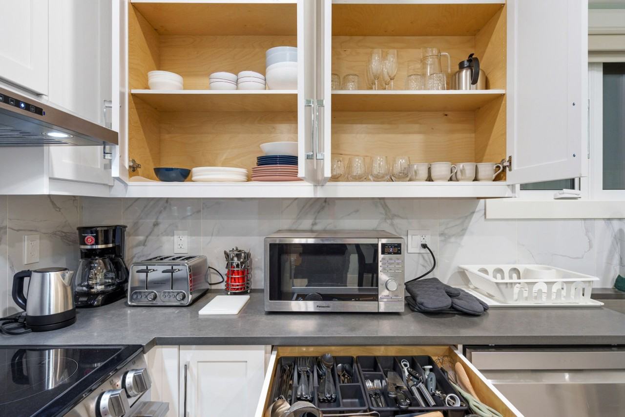 2393 Bonaccord Dr #1357377P - Photo 3 of 41