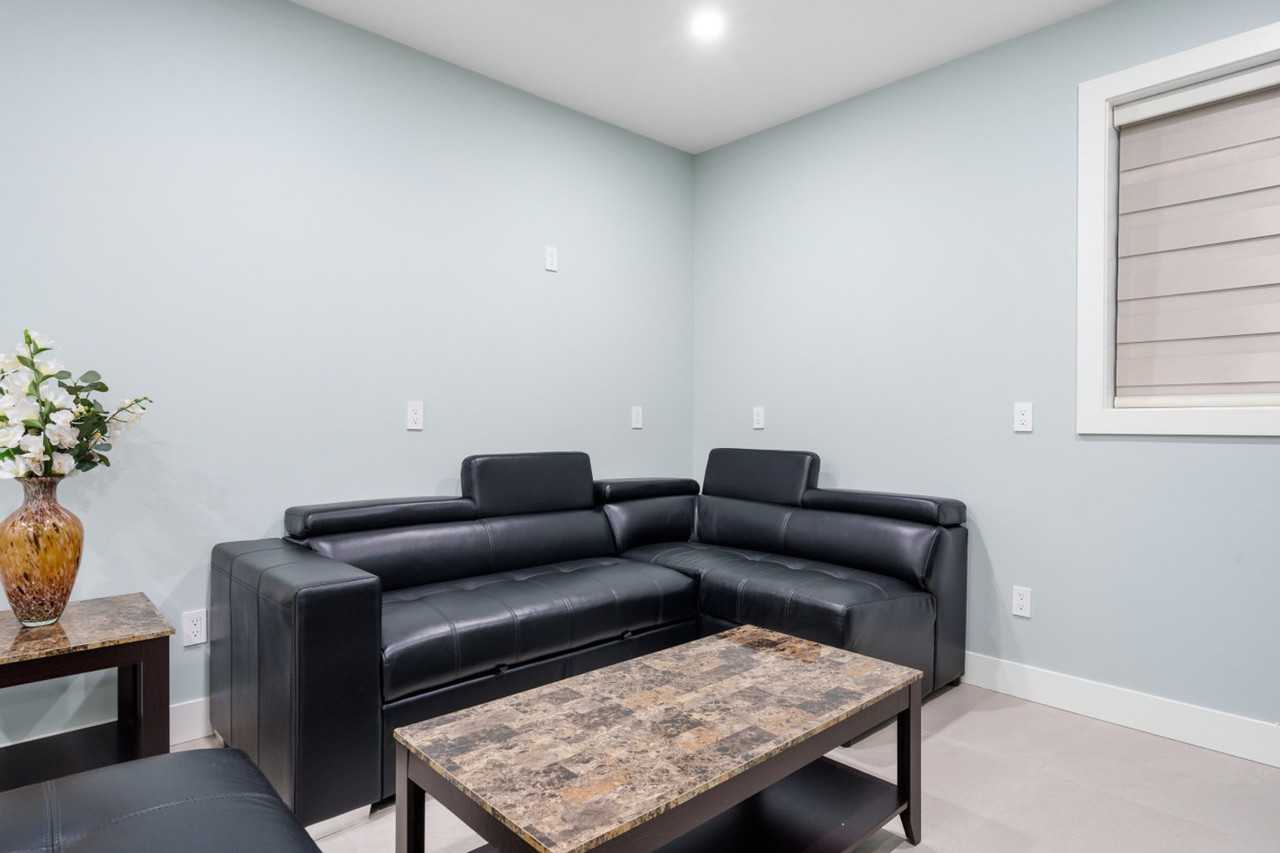 2393 Bonaccord Dr #1357377P - Photo 7 of 41