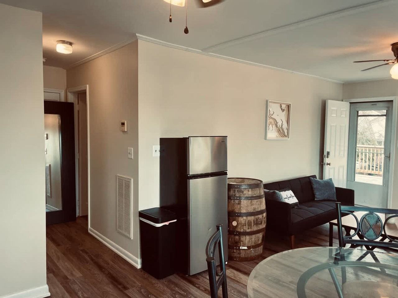 14380 Calvert St #1363918P - Photo 4 of 27