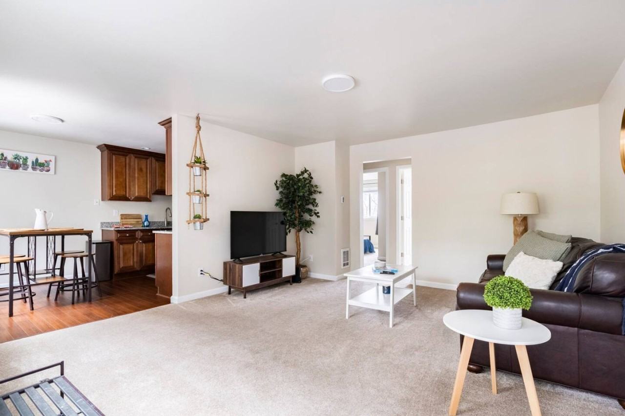 18255 73rd Ave Ne #1364260P - Photo 2 of 21