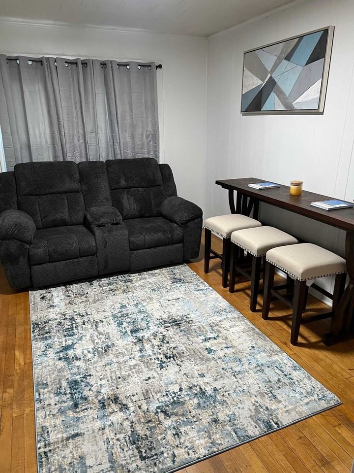 160 Stafford Ave #1363373P - Photo 4 of 24