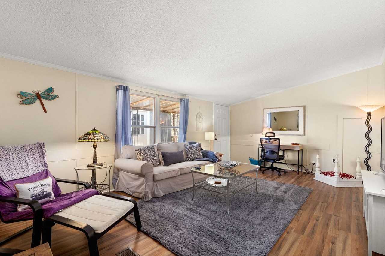 705 Firefly Dr #1365728P - Photo 6 of 30