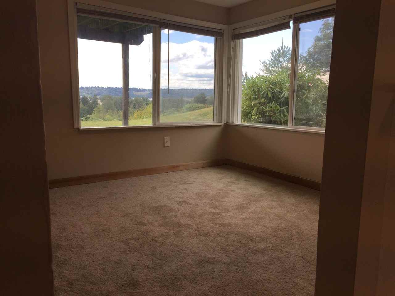 19215 98th Ave S #E - Photo 6 of 8