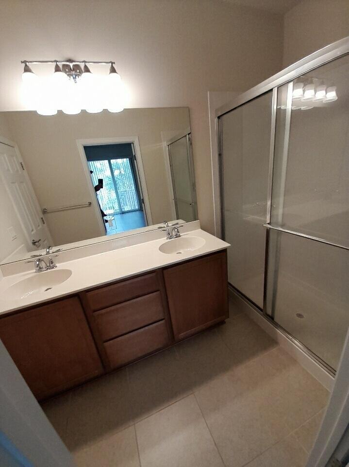 3242 South Caroline Drive - Photo 3 of 12