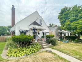 featured image of 1463 East Whittier Street