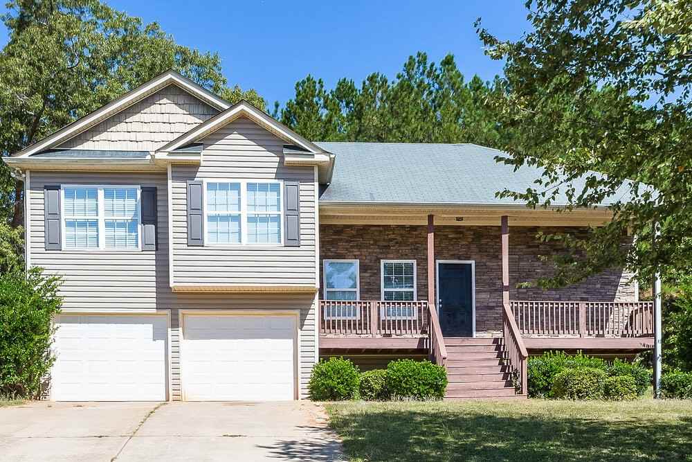 10 Stone Ridge Drive