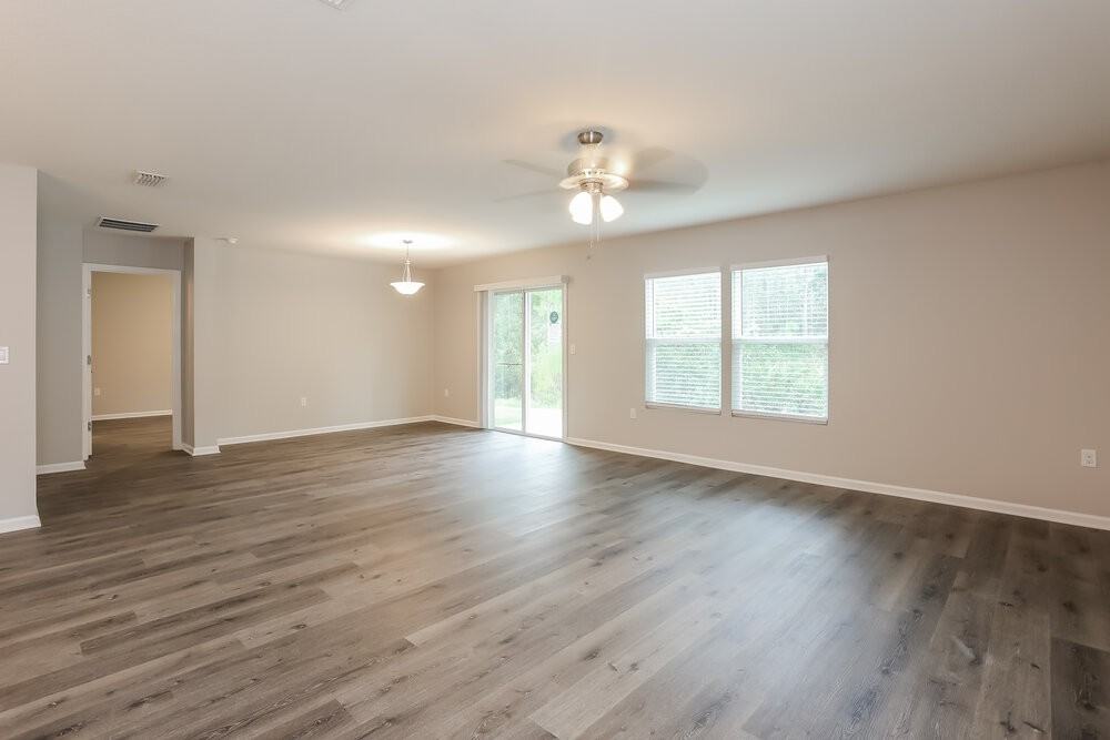 1981 April Oaks Dr - Photo 4 of 16