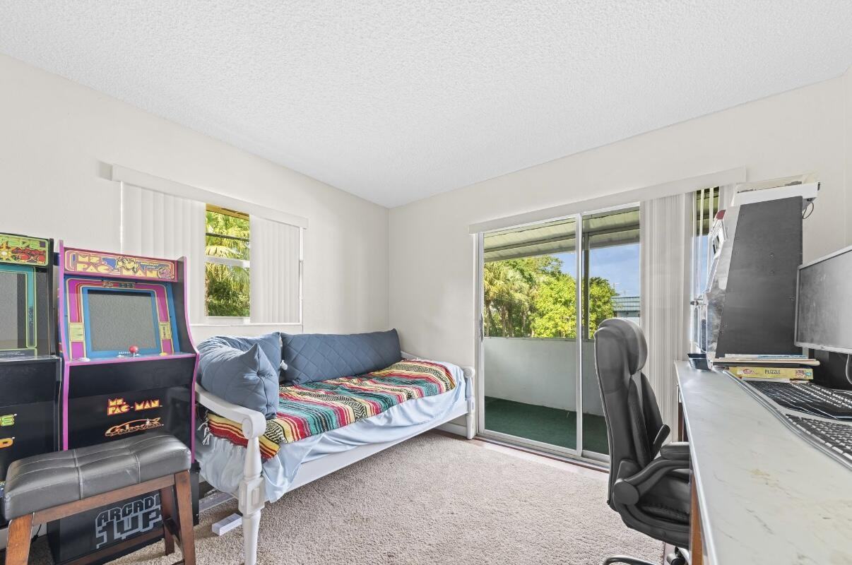 336 Brittany Avenue #336 - Photo 5 of 21