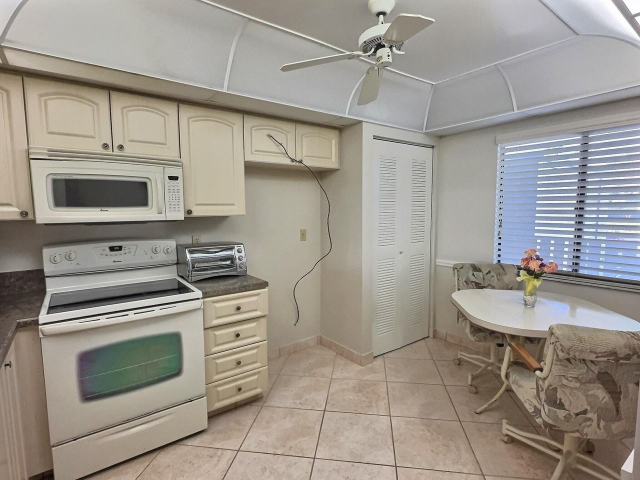 14476 Amberly Ln #14476-203 - Photo 2 of 22