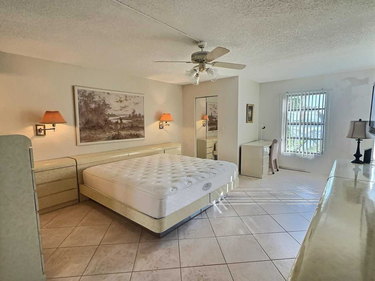 14476 Amberly Ln #14476-203 - Photo 3 of 22