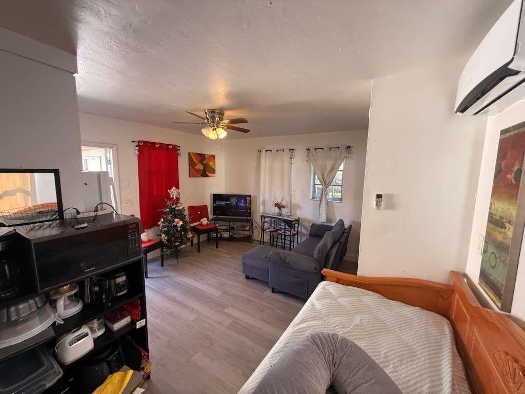 126 Se 10th St #126 - Photo 2 of 16