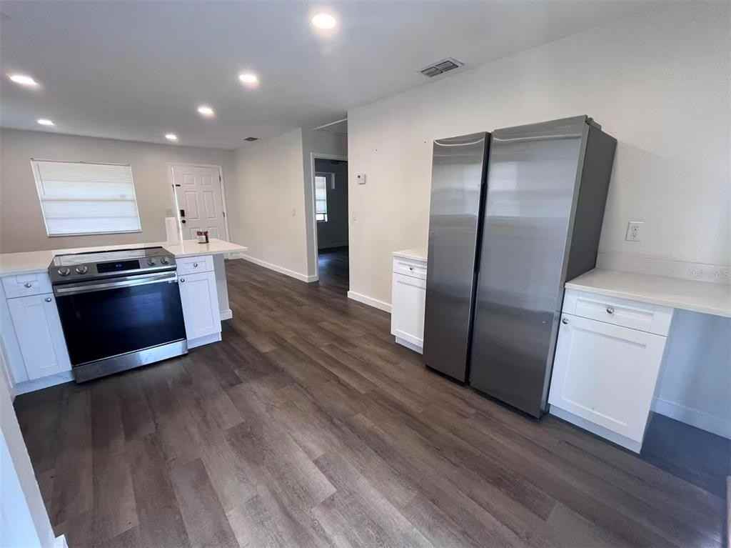 1016 9th Ave Nw #1016B - Photo 4 of 11