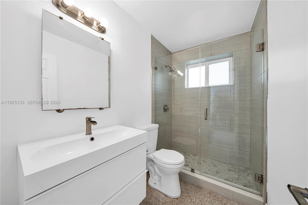 3471 Sw 3rd St #3471-3471 - Photo 2 of 11