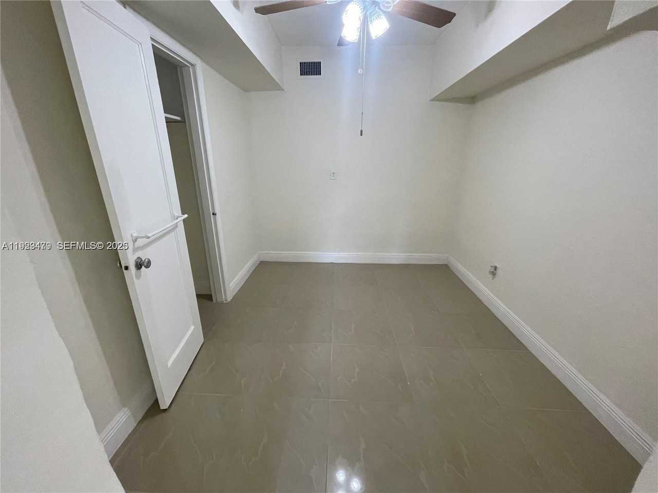 12520 West Randall Park Drive #12520-1 - Photo 4 of 6