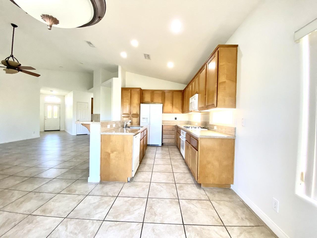 45385 Big Canyon St #45385 - Photo 7 of 50