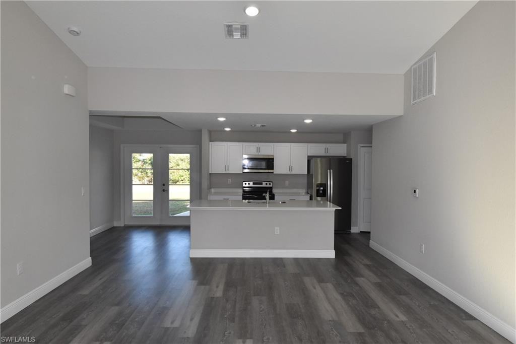 202 Seagrape #202 - Photo 4 of 21