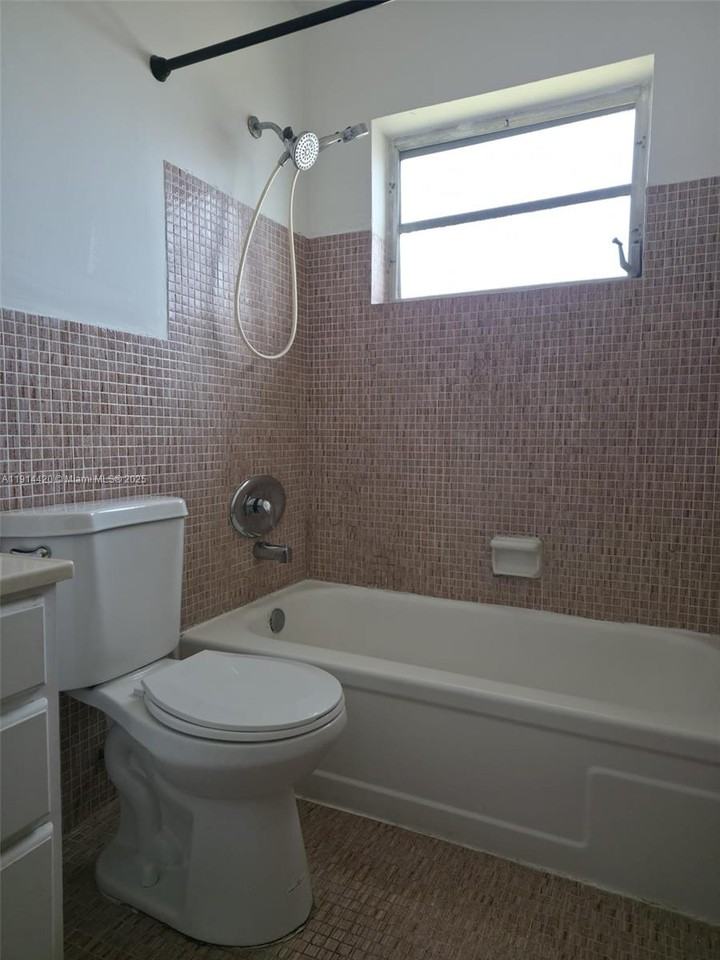 1610 Liberty Street #1610-9 - Photo 3 of 12