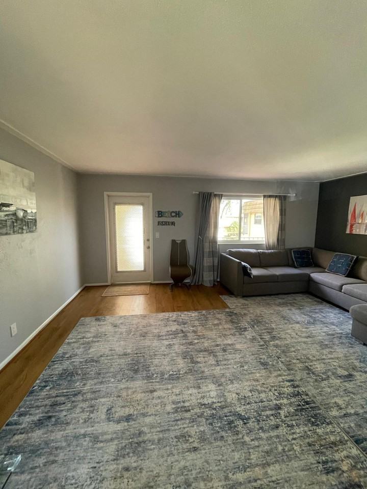 E Saxony Lane East #230 - Photo 5 of 22