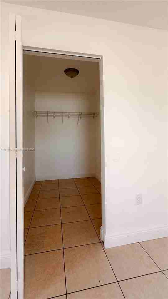 1835 Nw 94th St #1835 - Photo 7 of 21