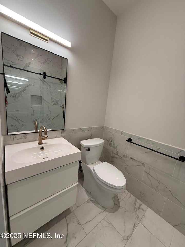 1733 Memorial Park Drive #1733 - Photo 4 of 21