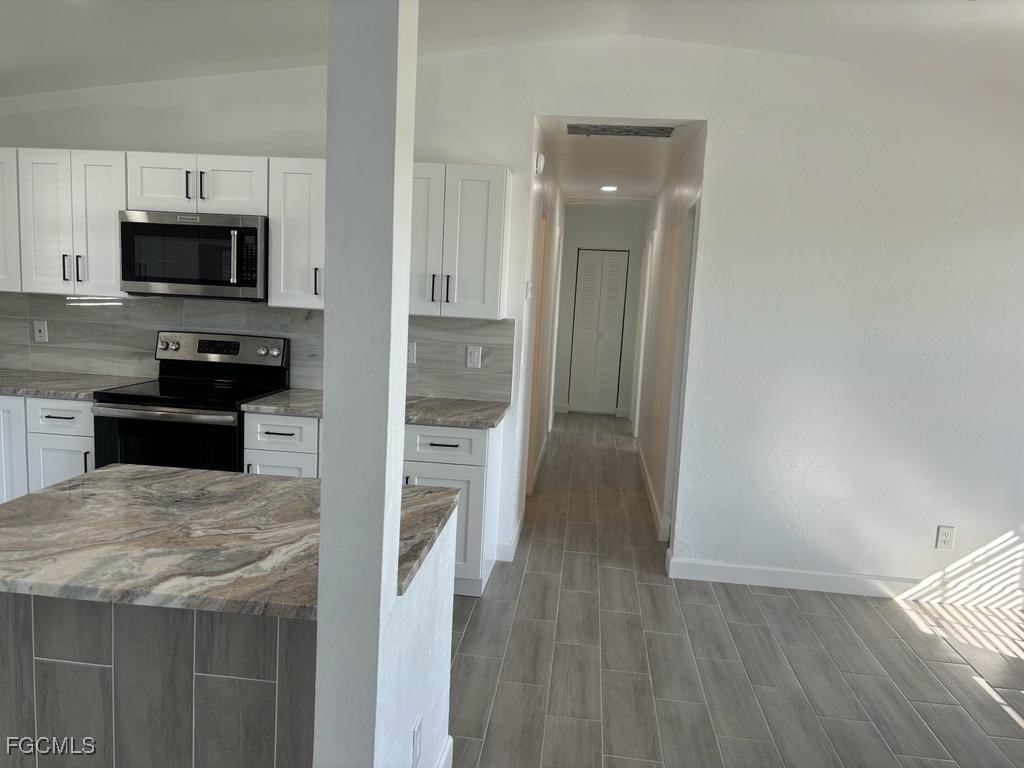 305 Northeast 23rd Street #305