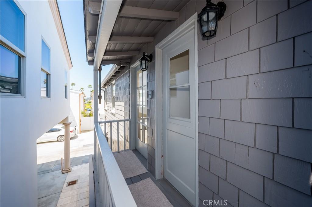 1708 West Ocean Front #1708B - Photo 5 of 14