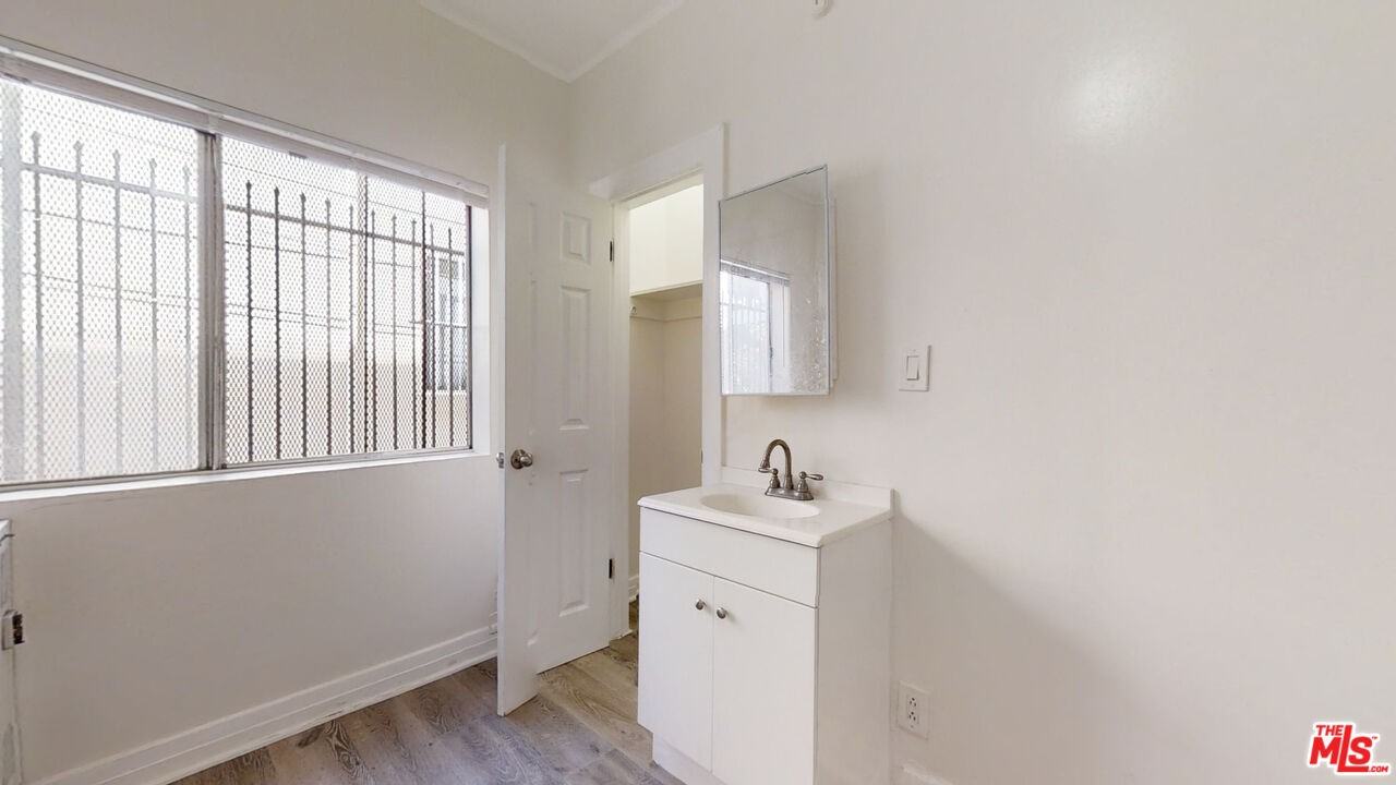 647 West 18th Street #647-106 - Photo 7 of 7