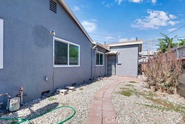 6171 Cleon Avenue #6171 - Photo 6 of 8