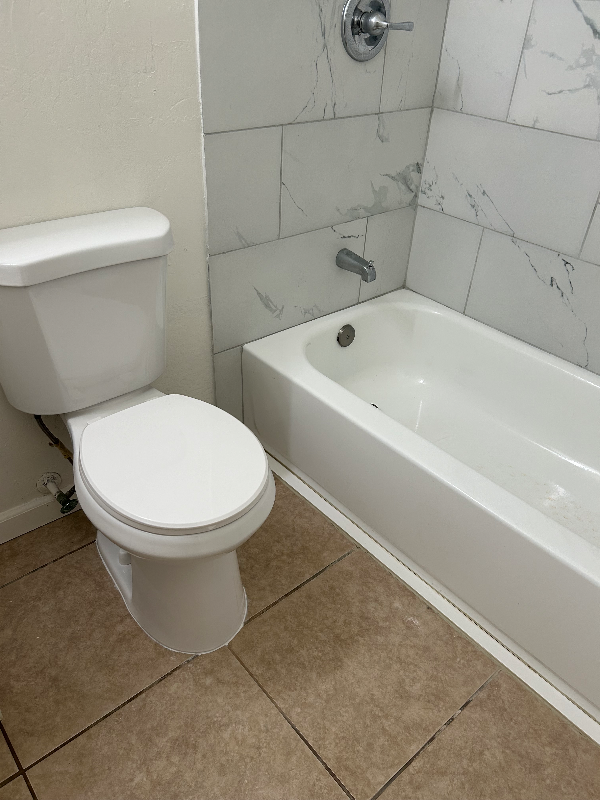 912 W Cameron St - Photo 4 of 8