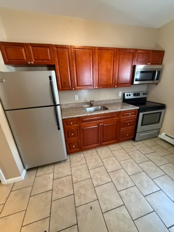 61 Williams Ave - Photo 4 of 19