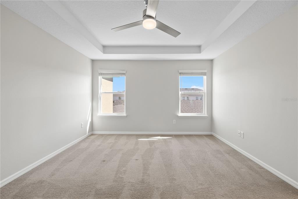 8019 Glenlloyd Ave #8019 - Photo 5 of 50