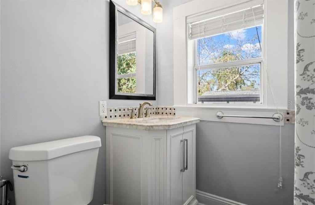 1803 Douglas Ave #1803 - Photo 3 of 11