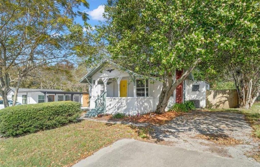 1803 Douglas Ave #1803 - Photo 5 of 11