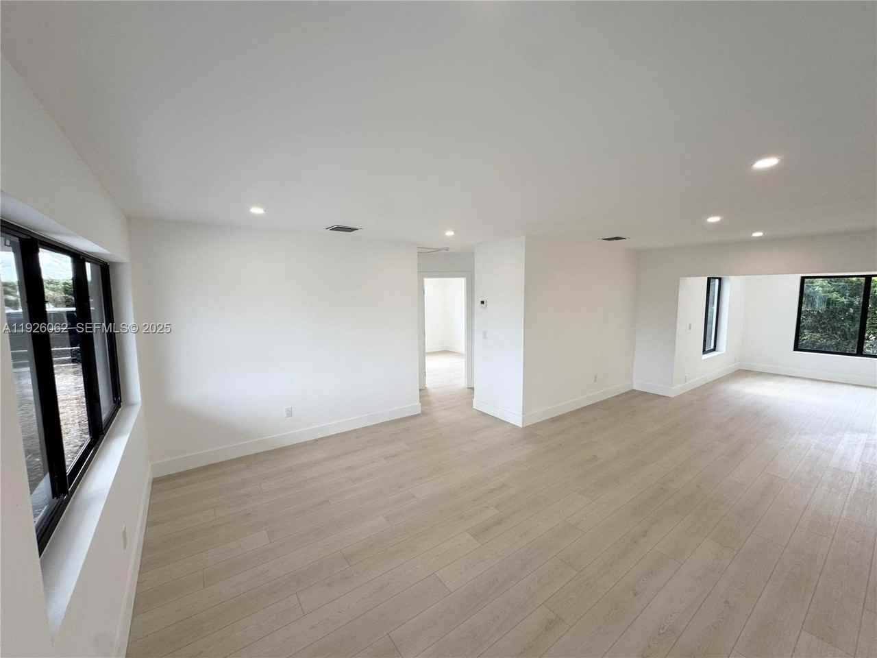 15300 Nw 32nd Ave #15300 - Photo 3 of 38