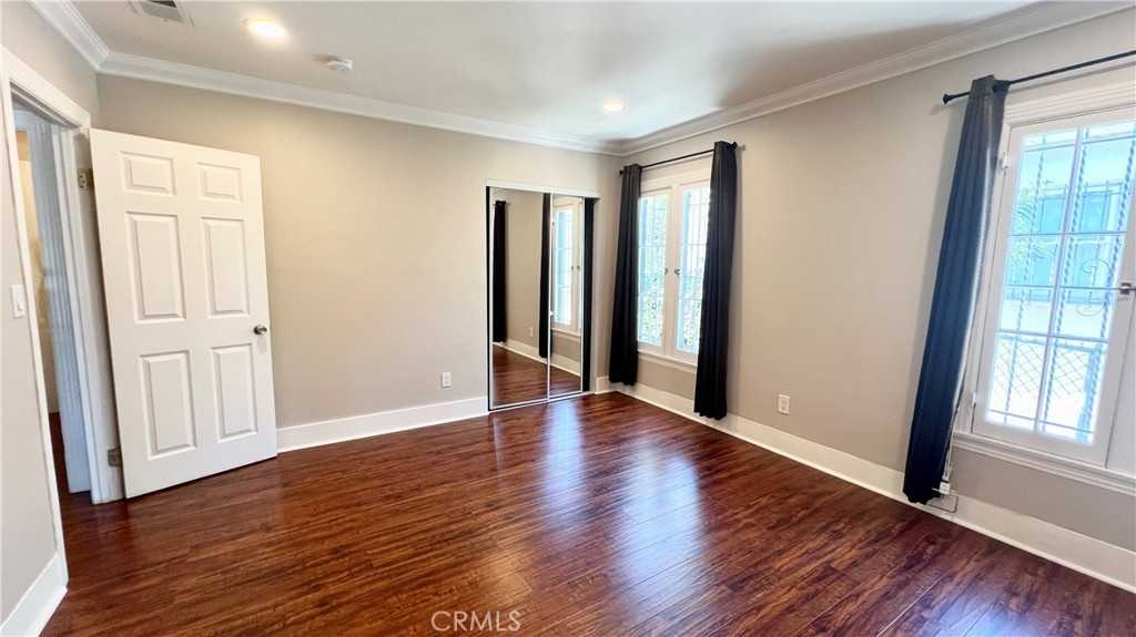 5106 Crenshaw Boulevard #5106 - Photo 4 of 42