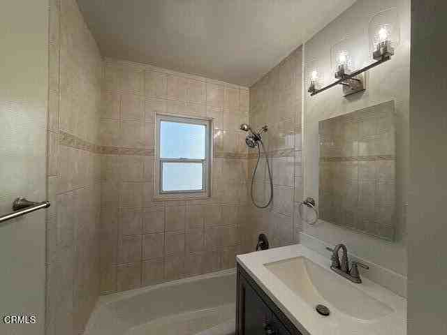 1636 Amberwood Dr #1636G - Photo 3 of 16