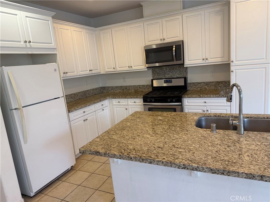 3010 E via Fiano #3010