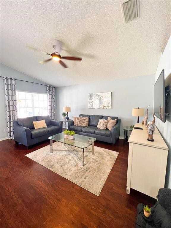 307 Diamond Ridge Blvd #307 - Photo 3 of 31