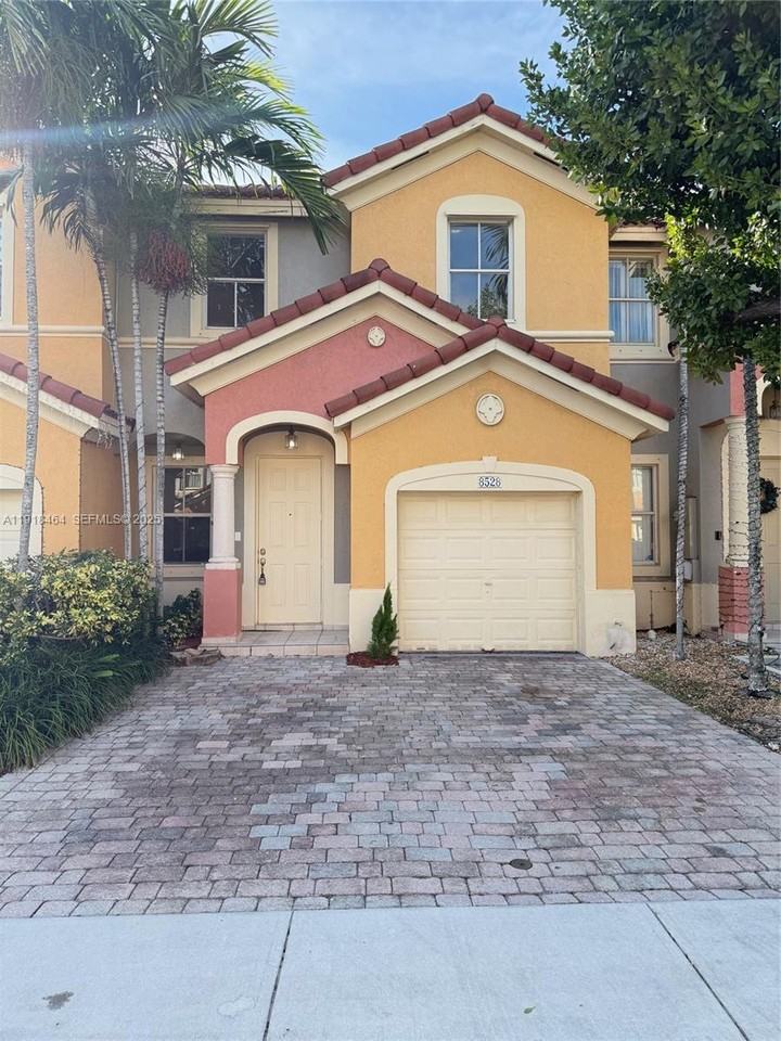 8528 Southwest 166th Place