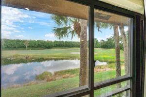 featured image of 6446 Aspen Glen Circle #6446