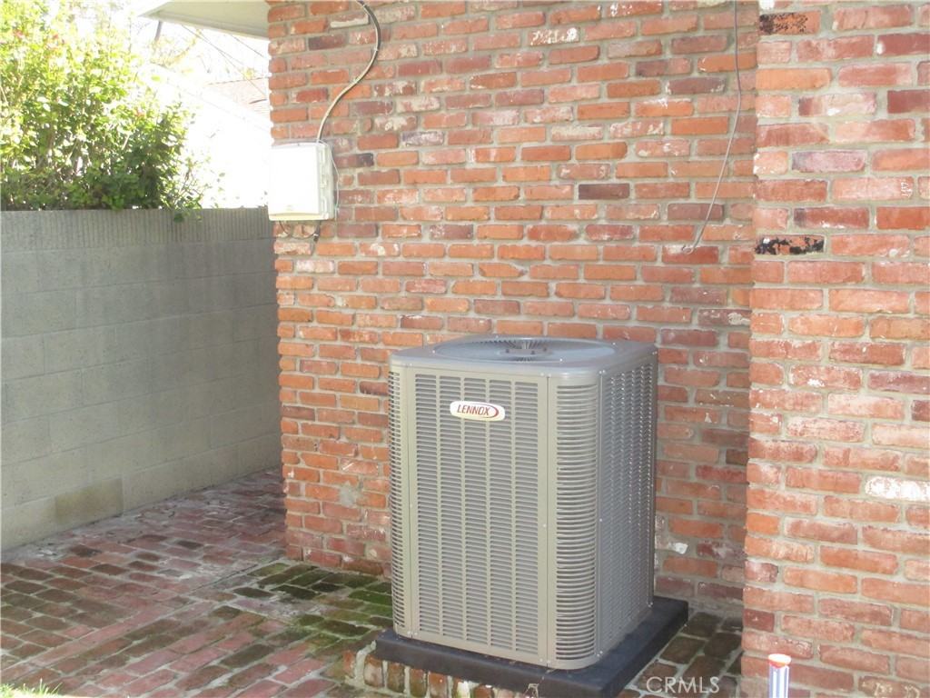 2281 Faust Ave #2281 - Photo 2 of 41